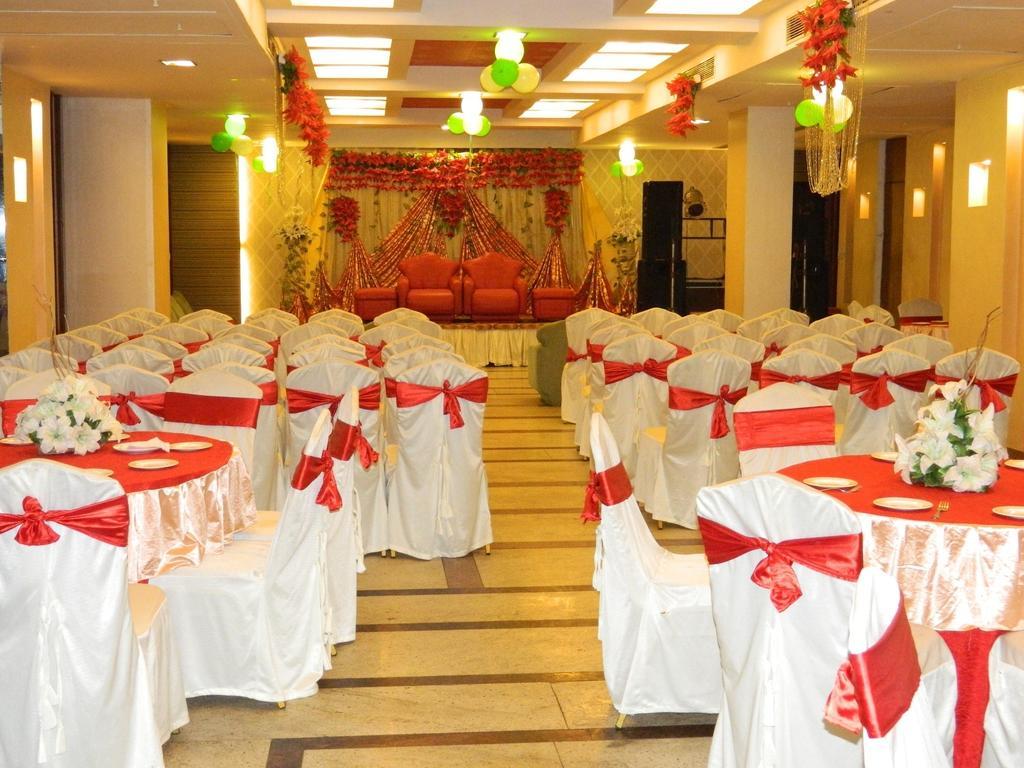 Park Maple Hotel Amritsar Exterior photo