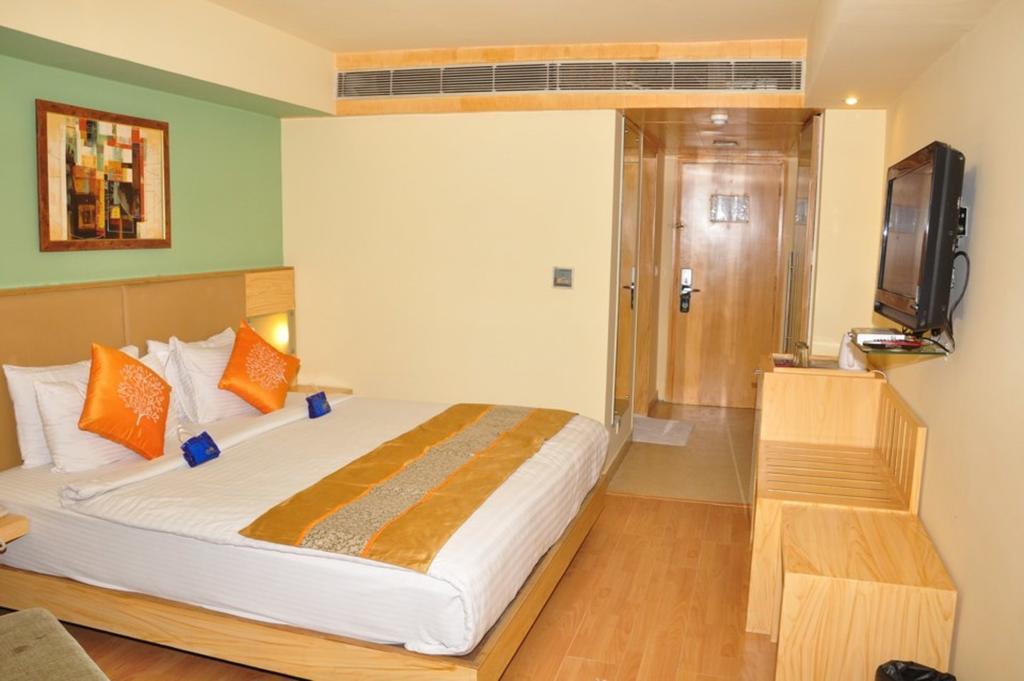 Park Maple Hotel Amritsar Exterior photo